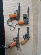 lot de 4 PORTE CLE COLT /luger/mauser/python - made in Korea