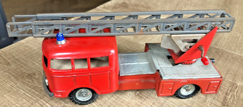 Camion pompier tôle - de,