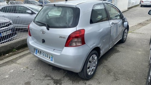 Pare choc arriere - , yaris