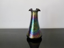 Ancien vase en verre irisé
