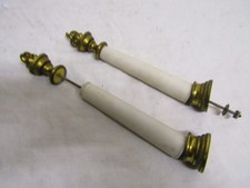 paire de colonne pour horloge