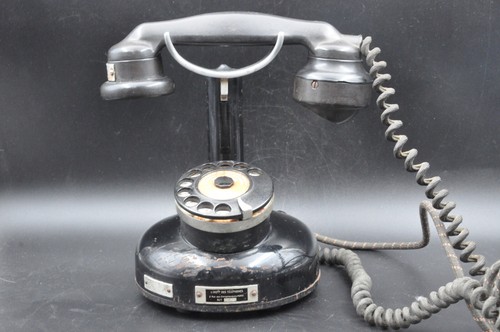 Ancien téléphone cadran - téléphone, à