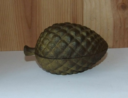 Boite pomme pin fonte - boite, en
