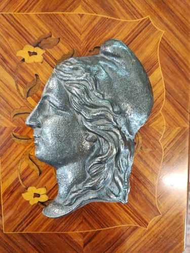 Belle tête marianne - tête, en