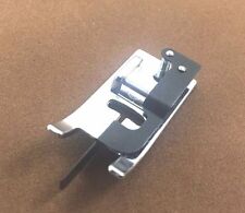 Pied surpiqûre, bordures étroites métal plat zigzag 7mm Janome machines à coudre