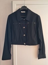 Veste neuve courte et légère taille 46