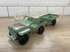 Voiture Jeep Sahara Avec Sa