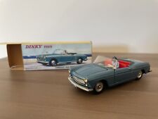 Dinky toys Peugeot 404