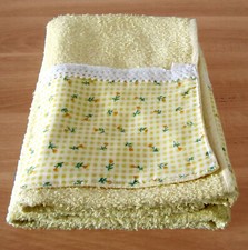 SERVIETTE  éponge   jaune