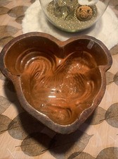 Ancien moule en terre cuite