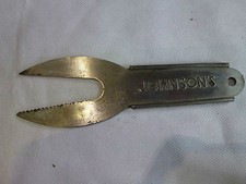 Outil militaire Johnson's