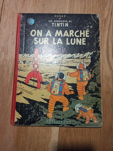 Tintin marché sur - tintin, la