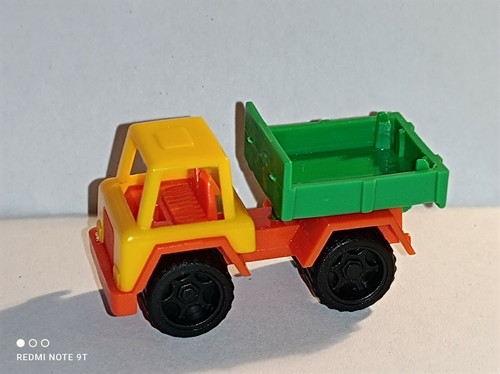 Véhicule miniature camion - véhicule,