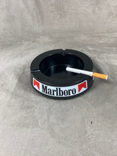 Cendrier vintage en plastique Marlboro Made in Italy Années 1980