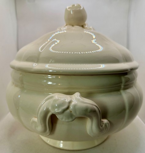 Ancienne soupière terrine