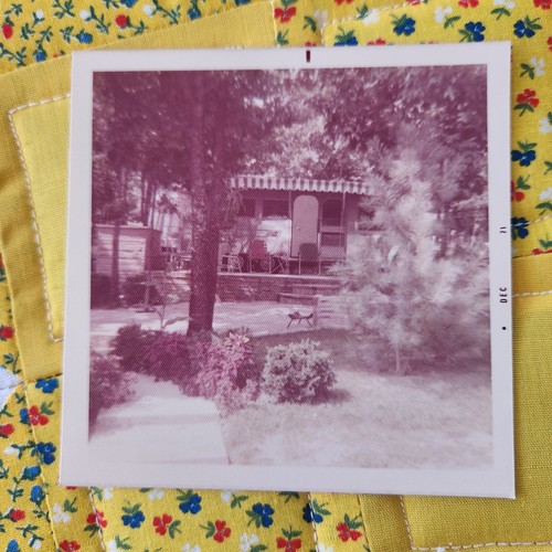 Vtg color snapshot photo 7ps - color,