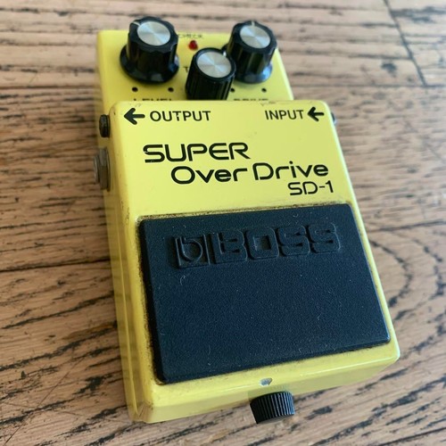 Pédale effets guitare boss - pédale, d'effets
