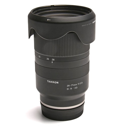 Tamron 75mm 8 di iii - af,