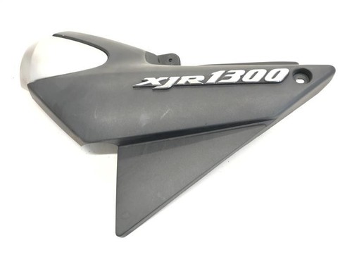 Cache carenage sous - , selle