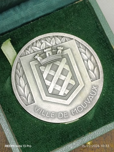 Ancienne grosse medaille