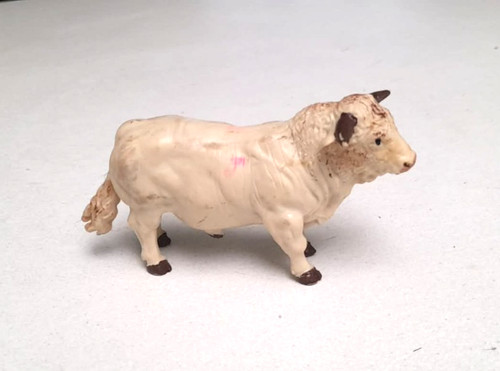 Superbe boeuf plastique - superbe,
