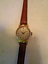 Montre de femme Lip / boitier