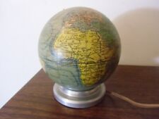Globe terrestre lumineux, globe en verre par  J.Forest milieu XX°