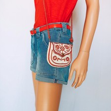 Petit sac Vintage 80s Artisanat marocain | Sac berbère cuir brodé blanc & rouge