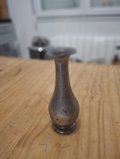 Soliflore vintage en étain