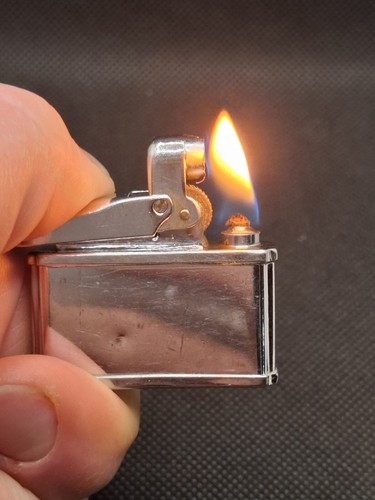 Ancien briquet essence - ancien,