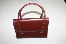 Sac à main ancien cuir bordeaux vintage porté main  petit