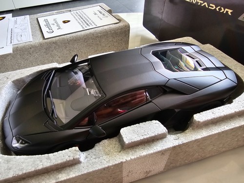 Autoart lamborghini - 1/18,
