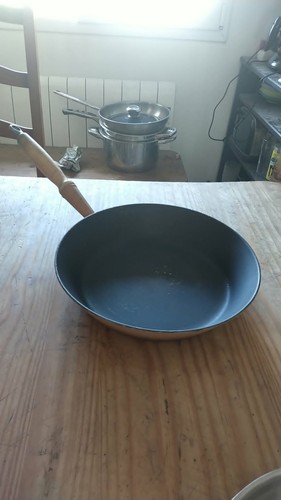 Poêle creuset 28cm fonte - le,