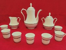 Service à café en porcelaine