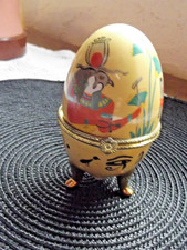 Oeuf en porcelaine dieux