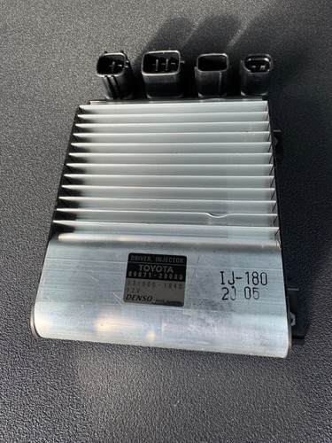 Calculateur injection toyota - calculateur,