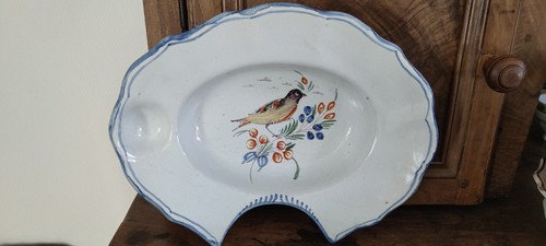 Plat barbe faïence - plat,