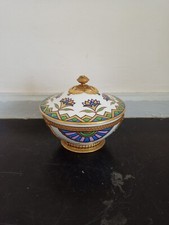 Bol couvert en porcelaine