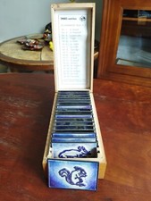 ancien coffret De 18 tampons scolaires Timbres Caoutchouc Encreurs 