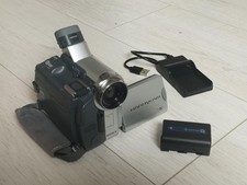 Caméra miniDV Sony HC14E avec chargeur et batterie