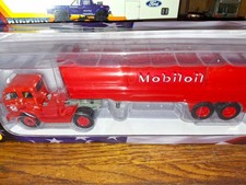 altaya 1/43 ixo white mobiloil