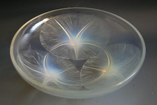 BOL EN VERRE OPALESCENT RENE