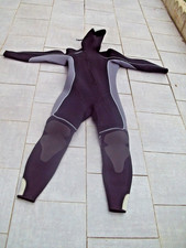 combinaison de plongee homme tribord cagoule air expulse taille L epaiss 6mm