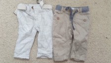 LOT DE 2 PANTALONS BEBE GARCON