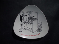 Très joli ramasse monnaie BARBEROUSSE lapin gaz gazinière PAIN 1960 mélamine !