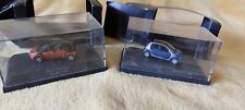 Deux Voitures miniatures  SMART FORFOUR FLAME RED et START BLUE 1/87 SMARTWARE