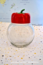 Pot en verre avec couvercle