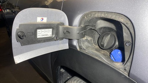 Trappe essence citroen - d'essence, c3