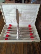 11 couteaux à entremets SFAM