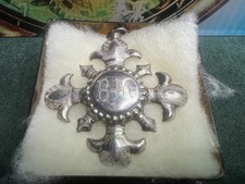 Croix Ordre Chevalier BM Malte Médaille Métal Découpé Vintage